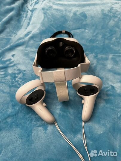 Шлем виртуальной реальности Oculus Quest 2, 64 Gb