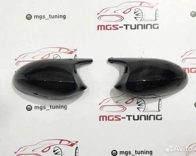 Крышки зеркал стиль M3 карбон на BMW 3 E90