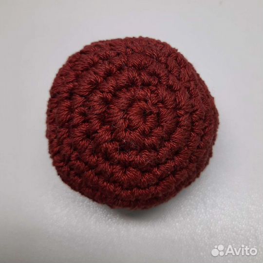 Вязаный мячик