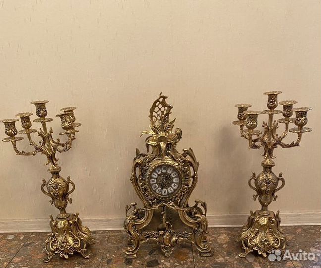 Alberti Livio каминные часы и два канделябра