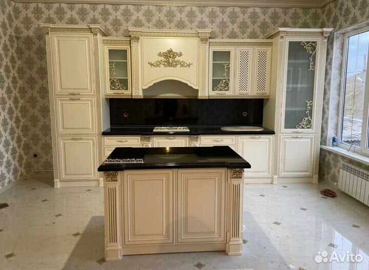 Кухонные гарнитуры новые готовые