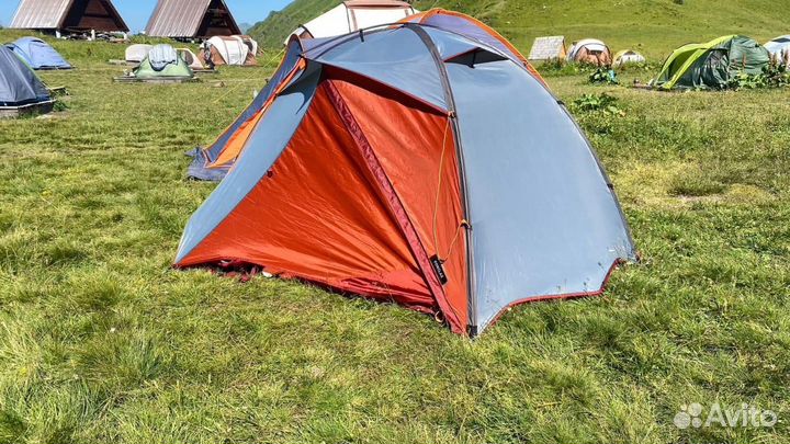 Палатка 2х местная forclaz trek 500
