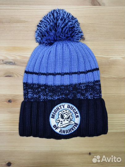 Шапки зимние с помпоном нхл