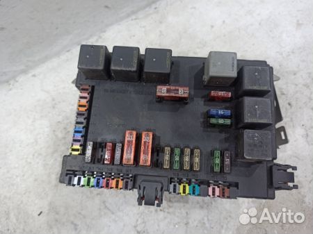 Блок предохранителей