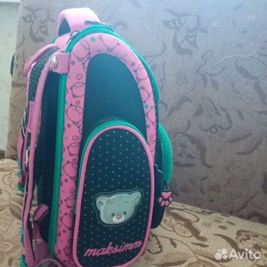 Школьный рюкзак