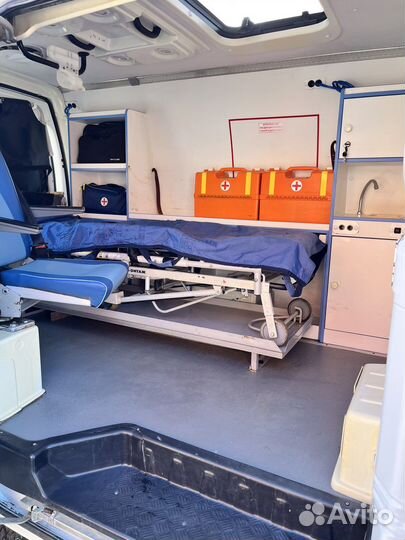 Перевозка лежачих больных медтакси Омск