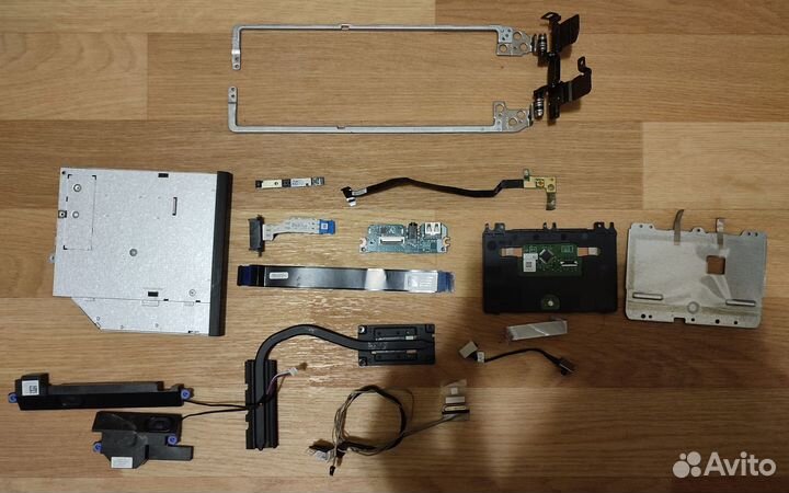 Разбор Dell Ispiron Vostro 15 3000