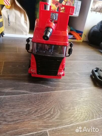 Машинка пожарная