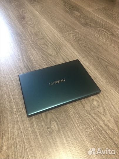 Ноутбук huawei