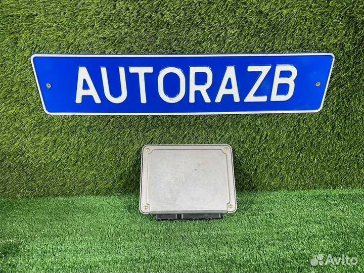 Блок управлением двигателя Mercedes-Benz V-Class