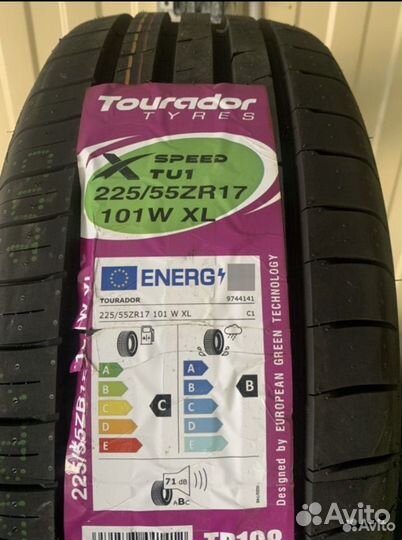 Roadmarch PrimeStar 66 225/55 R17 101H