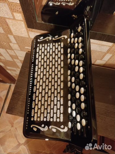 Баян юпитер 2д, готововыборный,две штуки