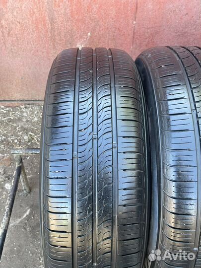 Kumho Sense KR26 215/65 R16 98H