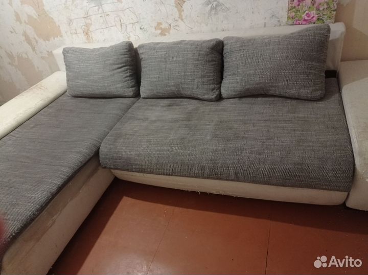Угловой диван бу