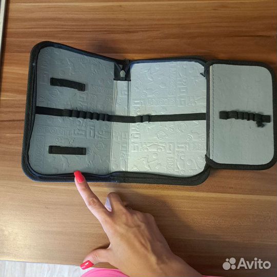 Пенал школьный