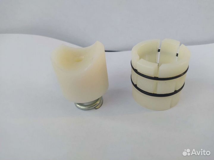 Втулка рулевой рейки Тойота Королла 120 левый руль