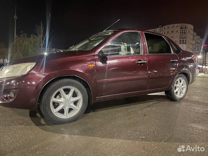 LADA Granta 1.6 МТ, 2013, 123 000 км