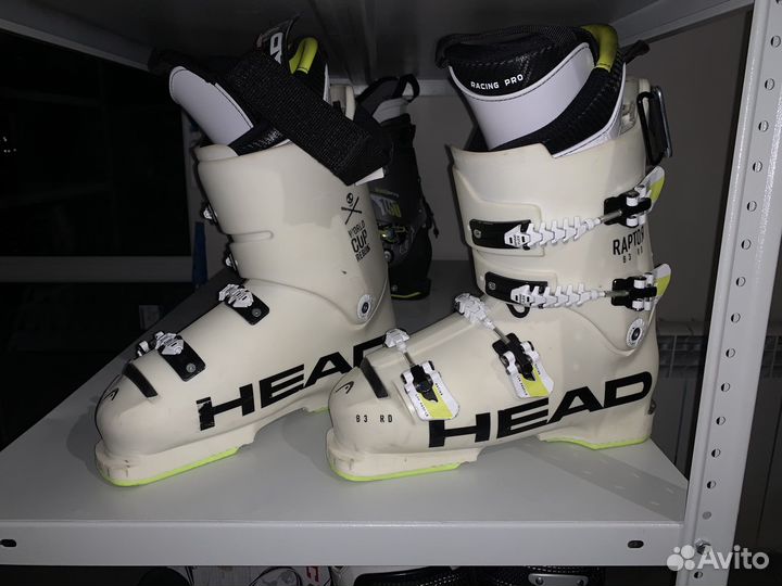 Горнолыжные ботинки 28 - 28.5 см