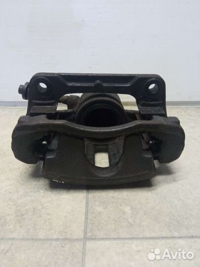 Суппорт тормозной передний левый Renault Scenic 2