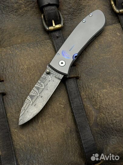 Нож Hunter mini Damascus