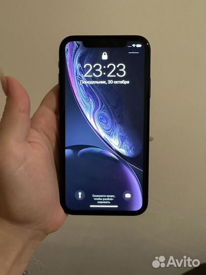 iPhone Xr, 64 ГБ