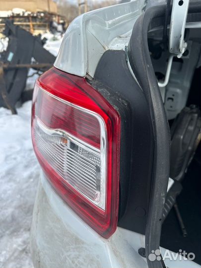 Фонарь задний левый Renault Logan 2 K7MA812 2018