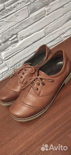 Туфли женские кожаные