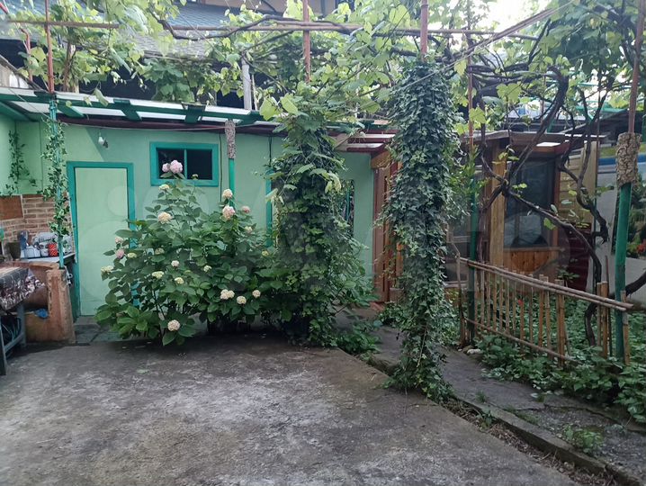 Комната 9 м² в 3-к., 1/1 эт.