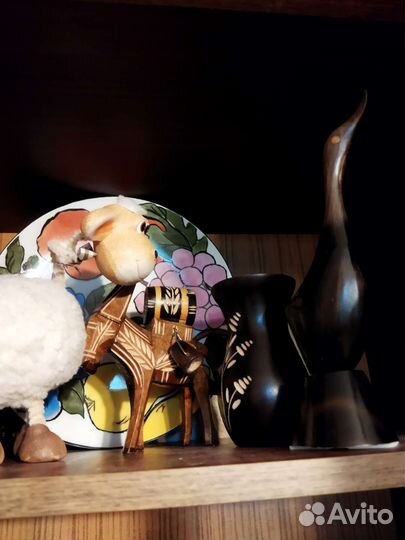 Фигурки из сандала