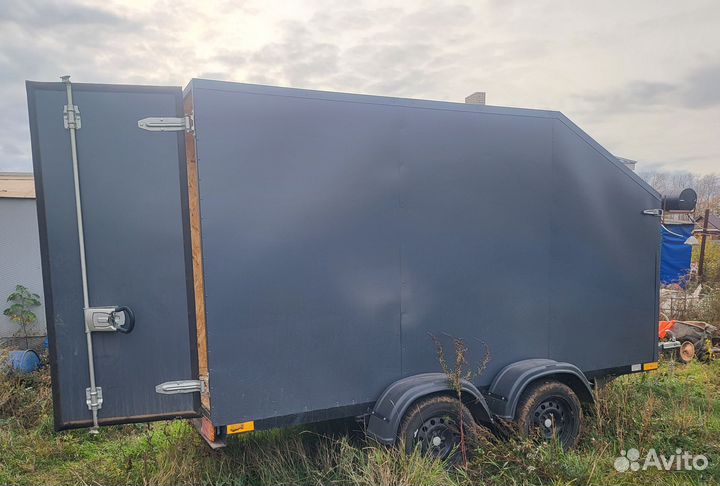 Автоприцеп легковой