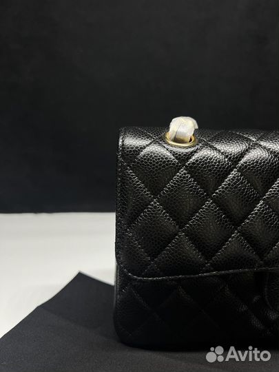 Сумка Chanel Flap Caviar mini Gold