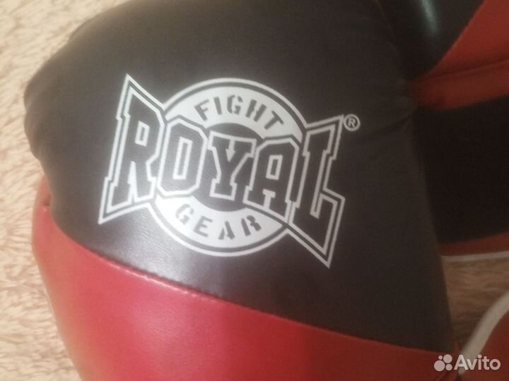 Боксерские перчатки 10 oz бу