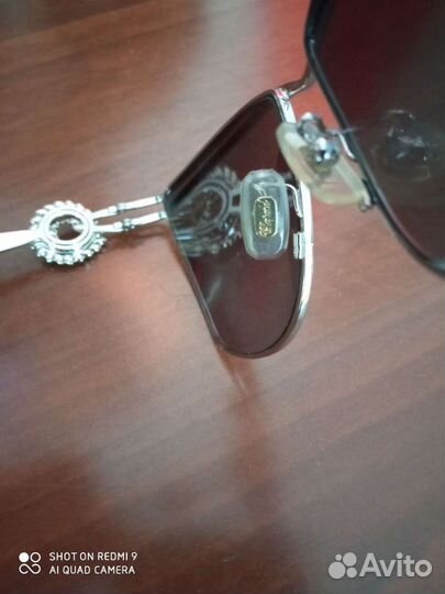 Солнцезащитные очки оригинал новые