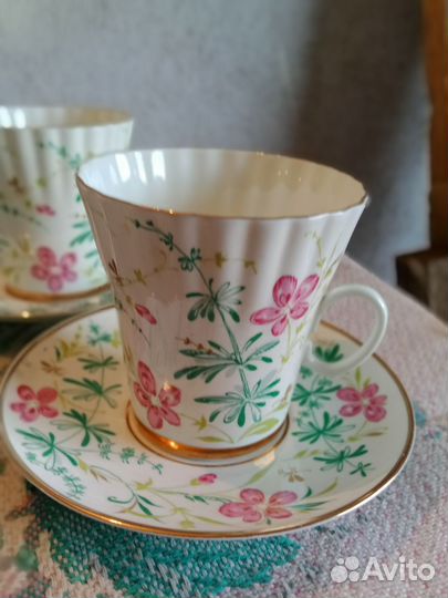 Кофейный сервиз.Чашки и блюдца