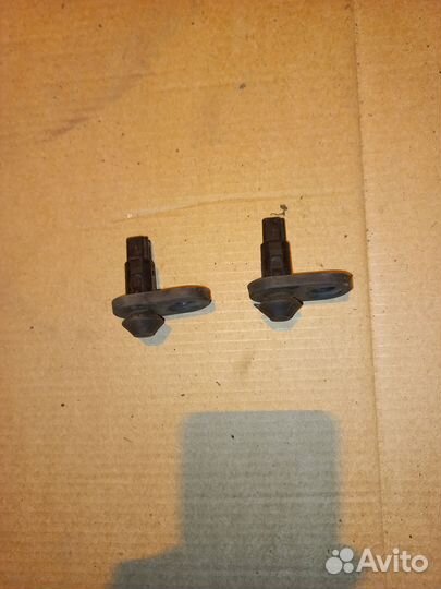 Кнопки двери на Тойота королла 150 кузов