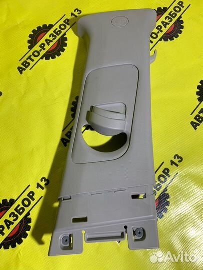 Обшивка стойки правая Kia Sportage QL 2.0 2017