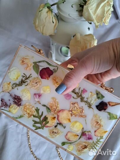 Клатч из эпоксидной смолы