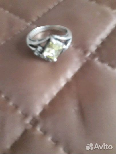 Серебряное кольцо
