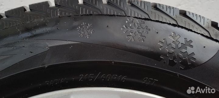 Viatti Brina 215/60 R16 95T