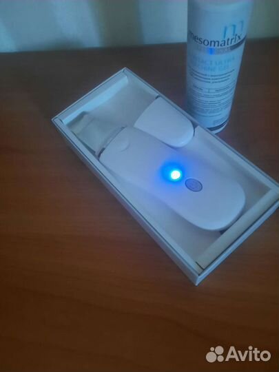 Ультразвуковой аппарат для чистки лица