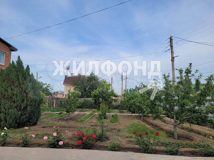 Дом 316 м² на участке 13 сот.