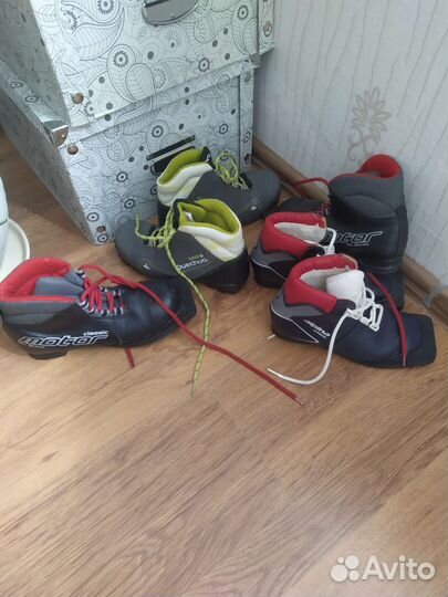 Лыжные ботинки