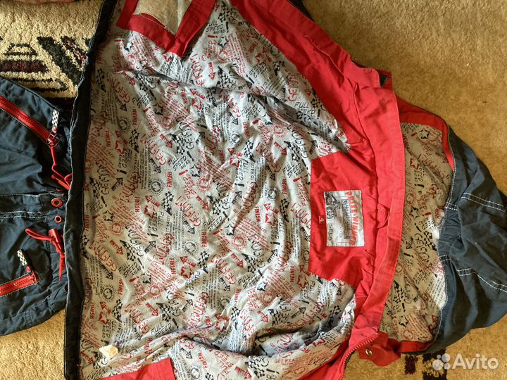 Костюм на мальчика 3-4 года