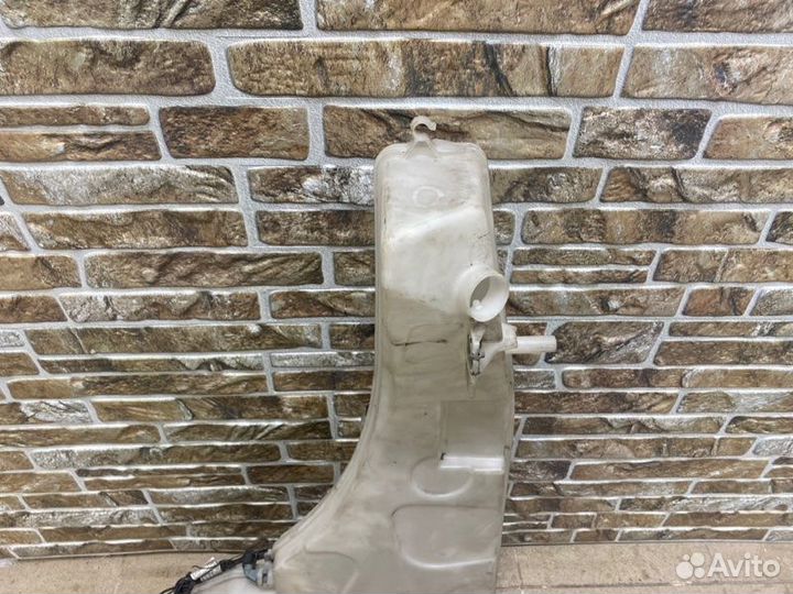 Бачок стеклоомывателя Bmw X5 E70 2012