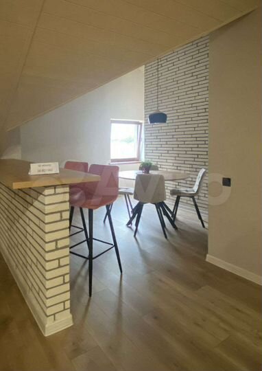 3-к. квартира, 140 м², 3/3 эт.