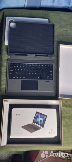 Чехол -клавиатура Eacam для iPad pro 11