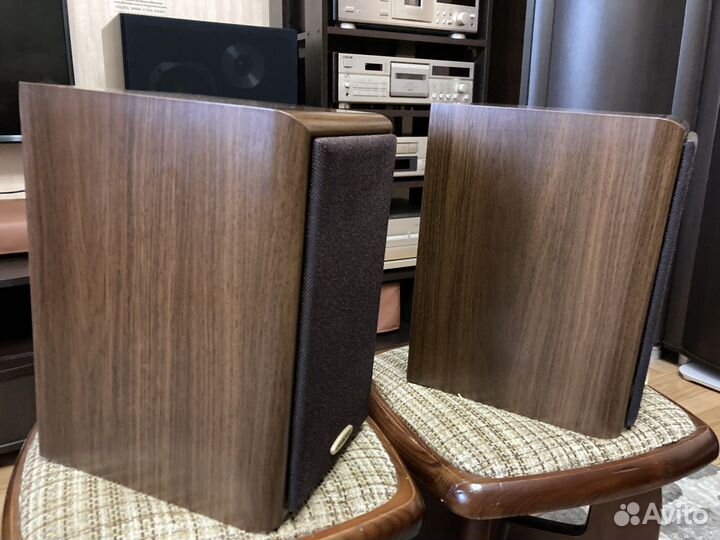Акустика onkyo D-102A