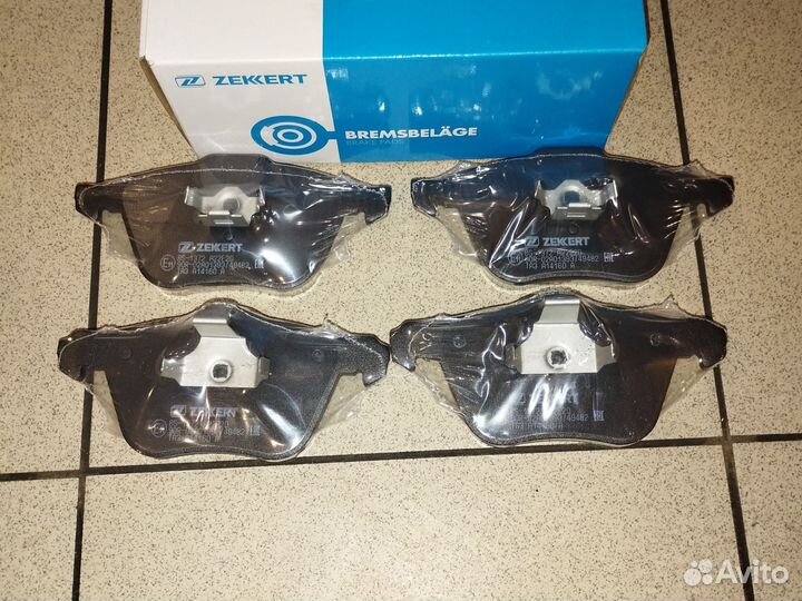 Колодки тормозные передние Volvo XC90,Volvo S80