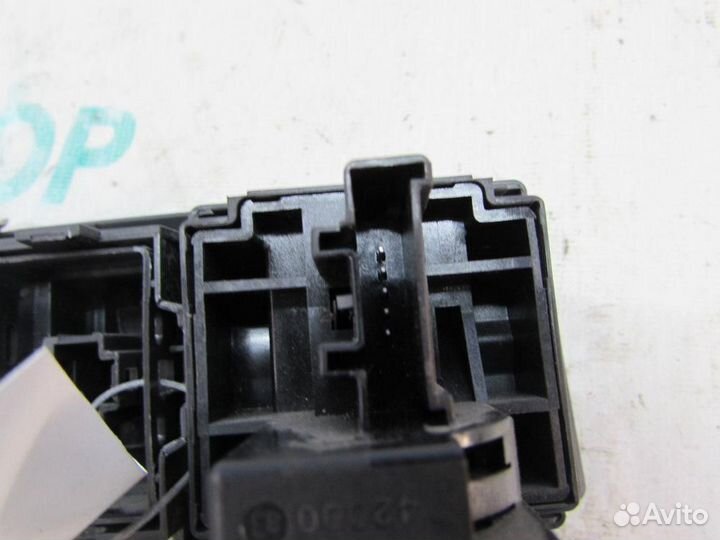 Кнопка корректора фар для Renault Fluence 2010