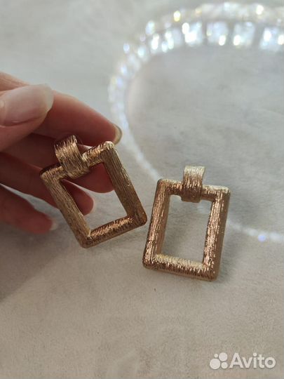 Серьги Dior.Новые